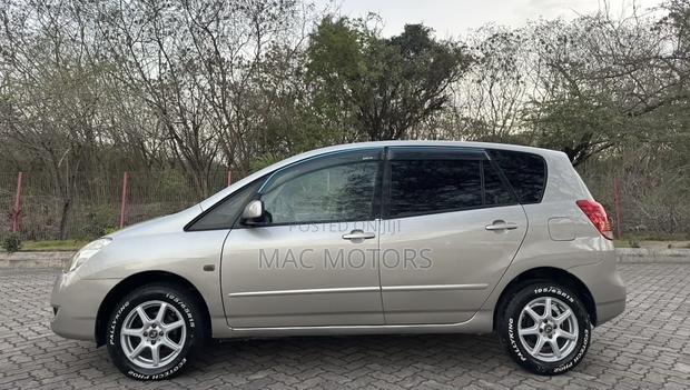 Toyota Corolla Spacio 2003 Silver