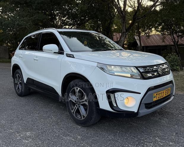 Suzuki Vitara 2015 White