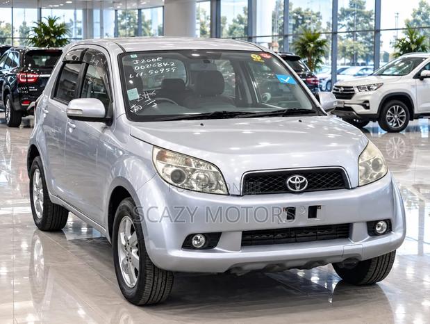 Toyota Rush 2008 Silver