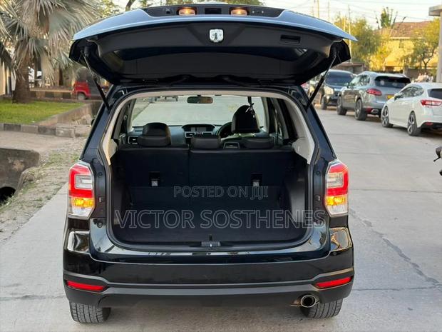 Subaru Forester 2016 Black