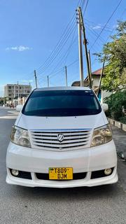 Toyota Alphard 2.4 Petrol FWD 2004 Pearl for sale