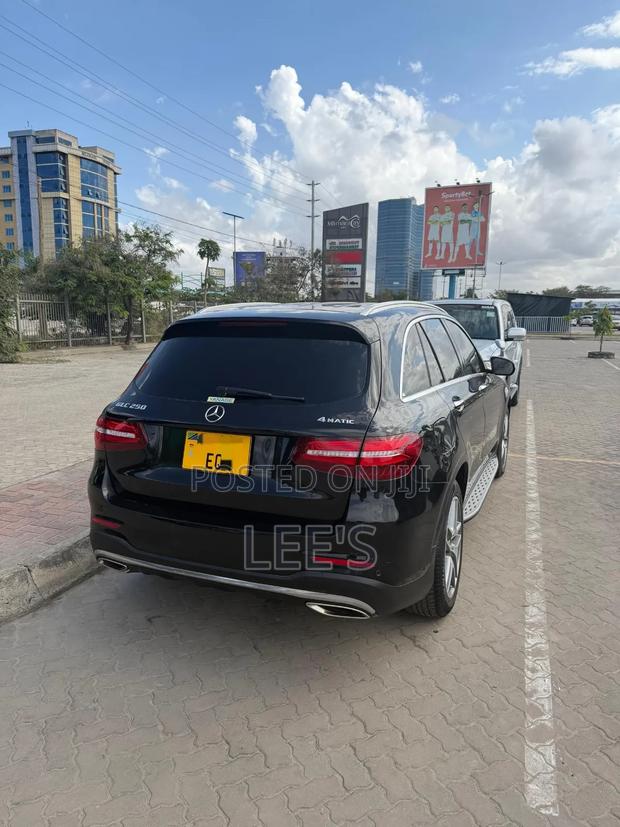 Mercedes-Benz GLC-Class 2016 Black