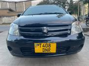 Toyota IST 2004 Black for sale