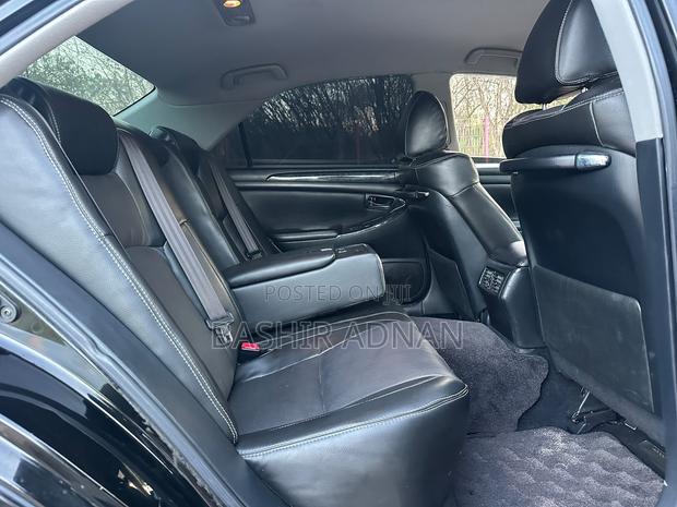 Toyota Crown 2007 Matt Black