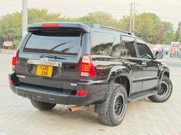 Toyota Hilux Surf 2.7 SSR 2006 Black