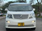 Toyota Alphard 2004 White for sale