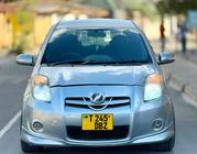 Toyota Vitz 2006 Silver for sale
