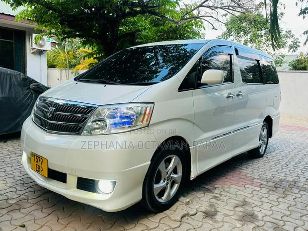 Toyota Alphard 2006 White