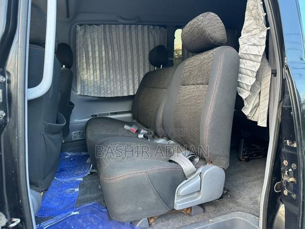 Toyota Noah 2.0 FWD (8 Seater) 2001 Black