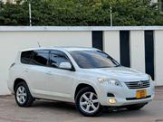 Toyota Vanguard 2009 White for sale
