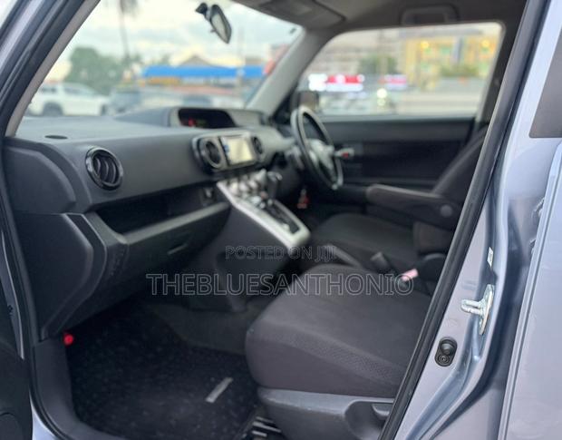 Toyota Corolla Rumion 2009 Blue