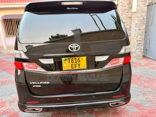 Toyota Vellfire 2012 Black