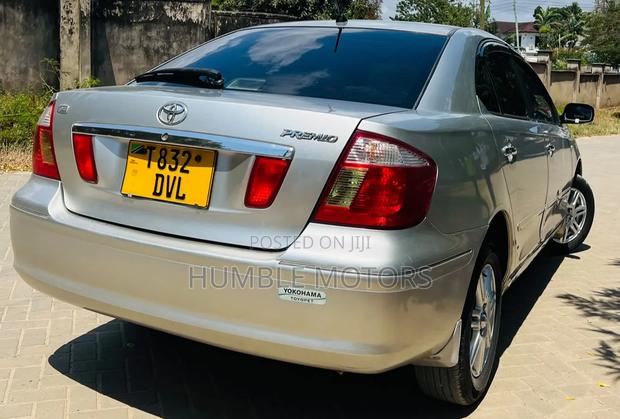Toyota Premio 2003 Silver