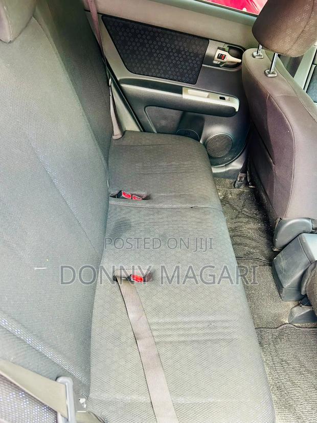 Toyota Corolla Rumion Hatchback 1.5 FWD 2010 White