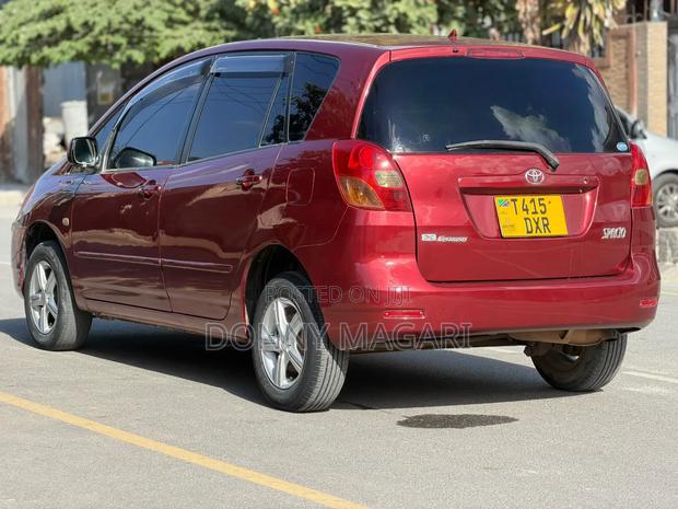 Toyota Corolla Spacio 2004 Maroon