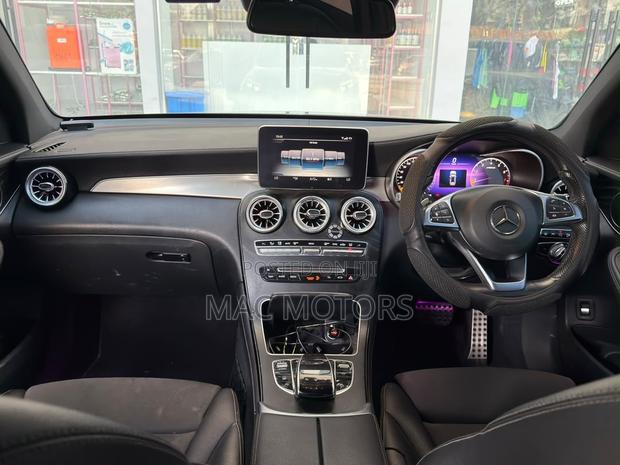 Mercedes-Benz GLC-Class 2017 Black