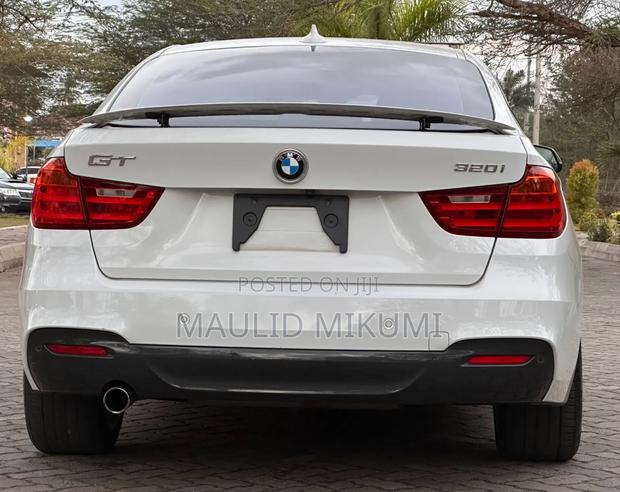 BMW 3 Series 2013 White