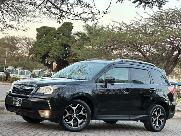 Subaru Forester 2015 Gray