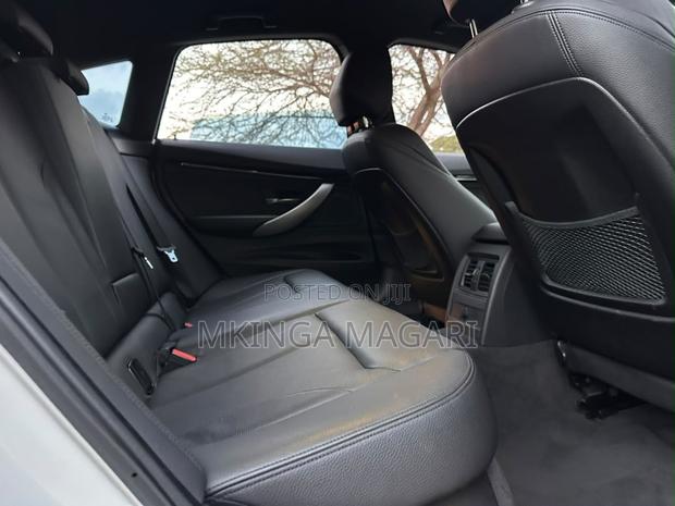 BMW 3 Series 2013 White