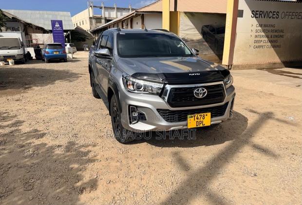 Toyota Hilux Revo Single Cab Deisel 2.8 AWD 2021 Silver