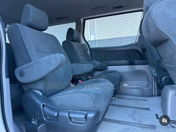 Toyota Alphard 2007 White