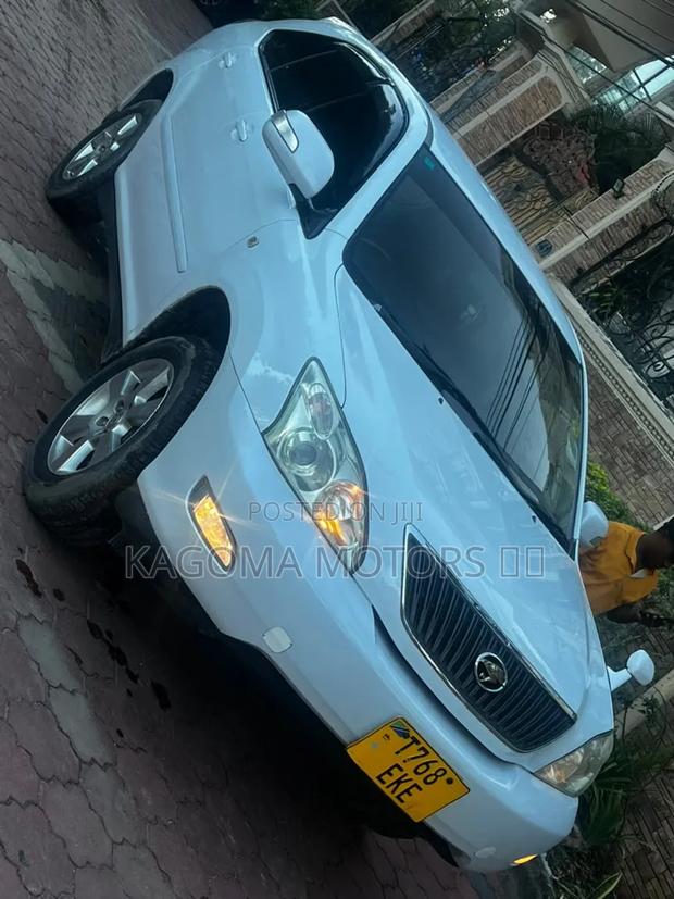Toyota Harrier 2010 White