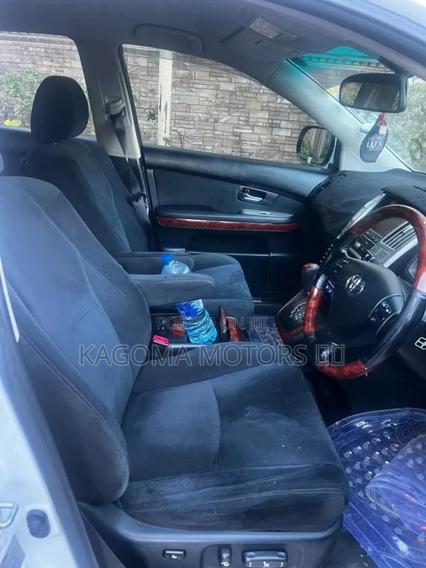 Toyota Harrier 2010 White