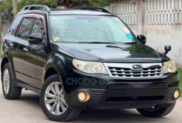 Subaru Forester 2011 Black
