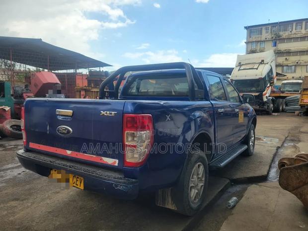 Ford Ranger Wildtrak 2014 Blue