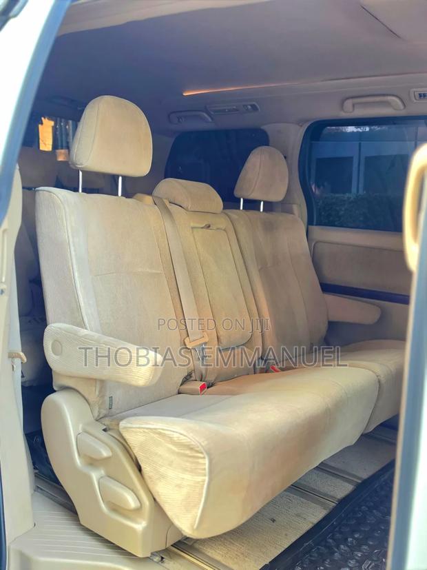 Toyota Alphard 2010 White