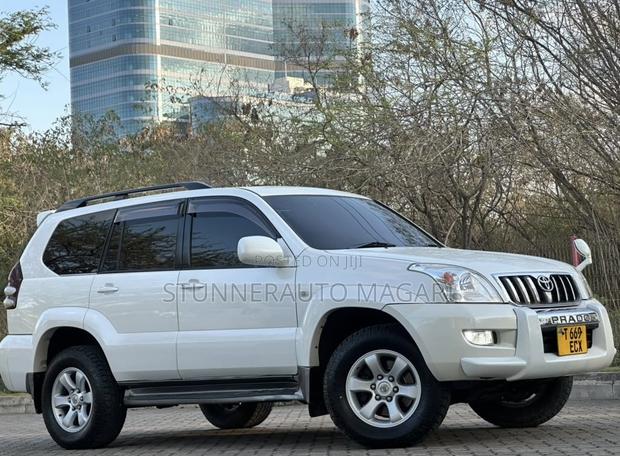 Toyota Land Cruiser Prado 2007 Pearl