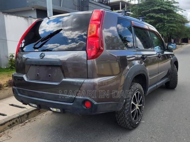 Nissan X-Trail 2009 Gray