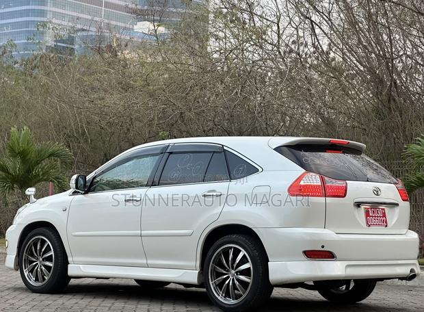 Toyota Harrier 2007 White
