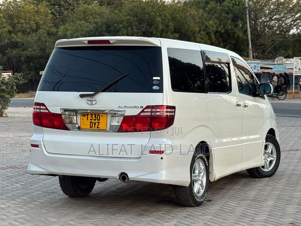 Toyota Alphard 2.4 Hybrid AWD 2006 White