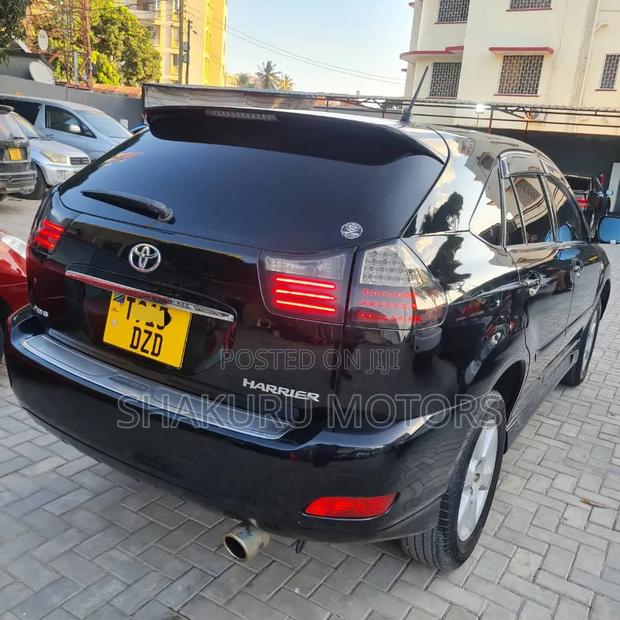 Toyota Harrier 2006 Black
