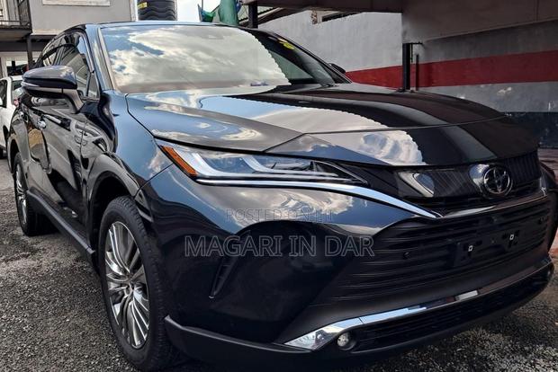 Toyota Harrier 2021 Black