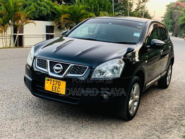 Nissan Dualis 2010 Black