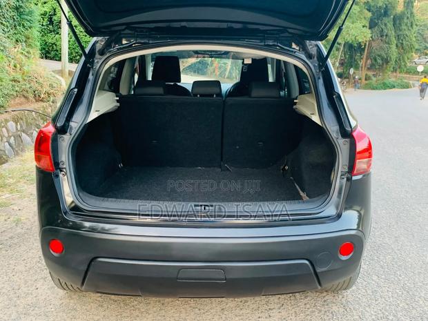 Nissan Dualis 2010 Black