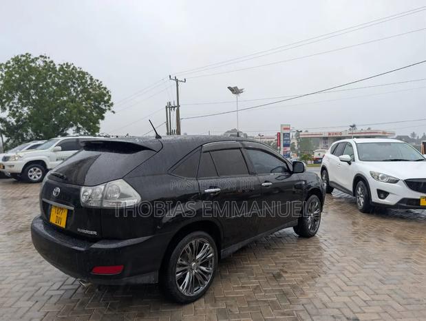 Toyota Harrier 2010 Black