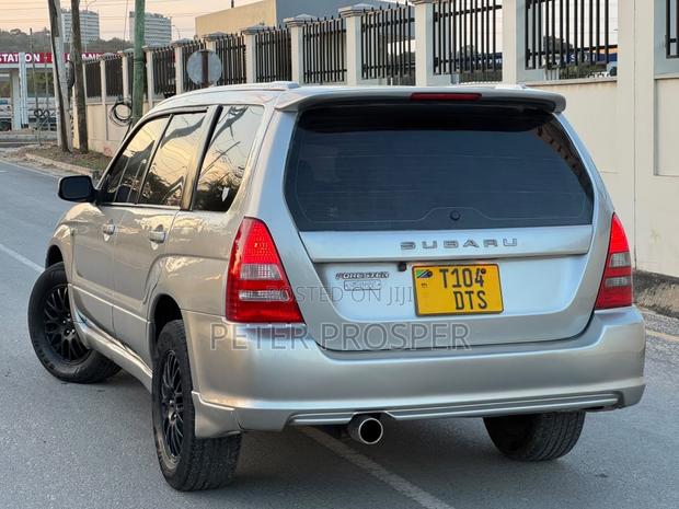 Subaru Forester Automatic 2004 Silver