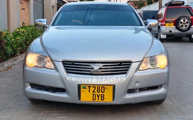 Toyota Mark X 2.5 AWD 2006 Silver