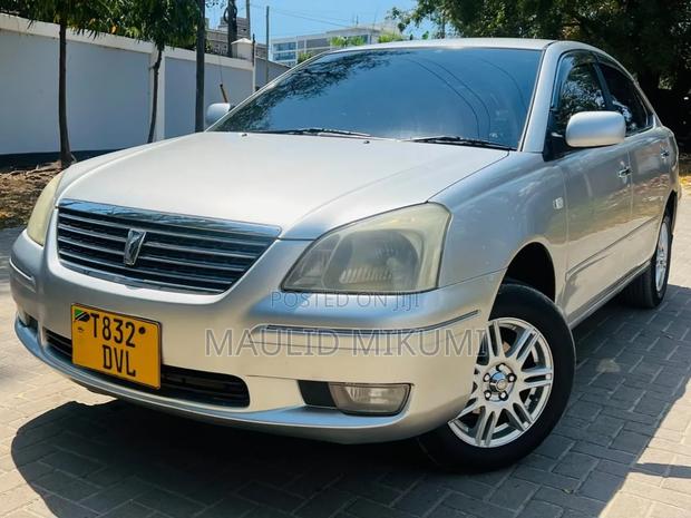 Toyota Premio 2003 Silver
