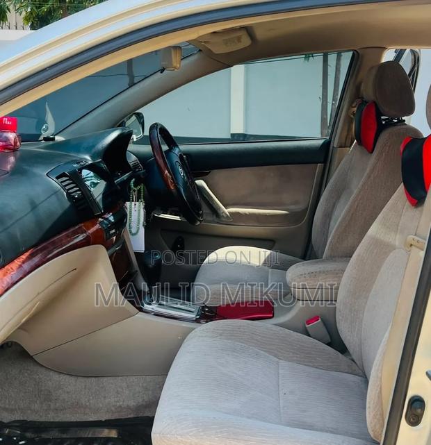Toyota Premio 2003 Silver
