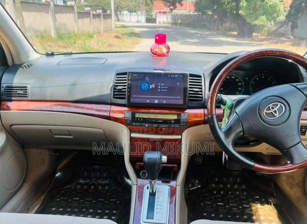 Toyota Premio 2003 Silver