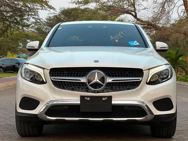 Mercedes-Benz GLC-Class 2017 White