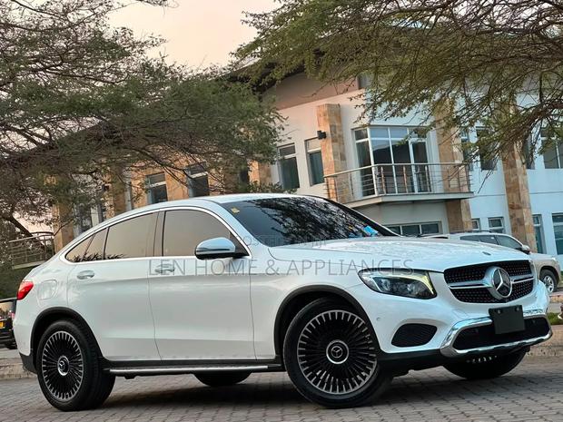 Mercedes-Benz GLC-Class 2017 White