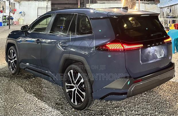 New Toyota RAV4 2026 Blue