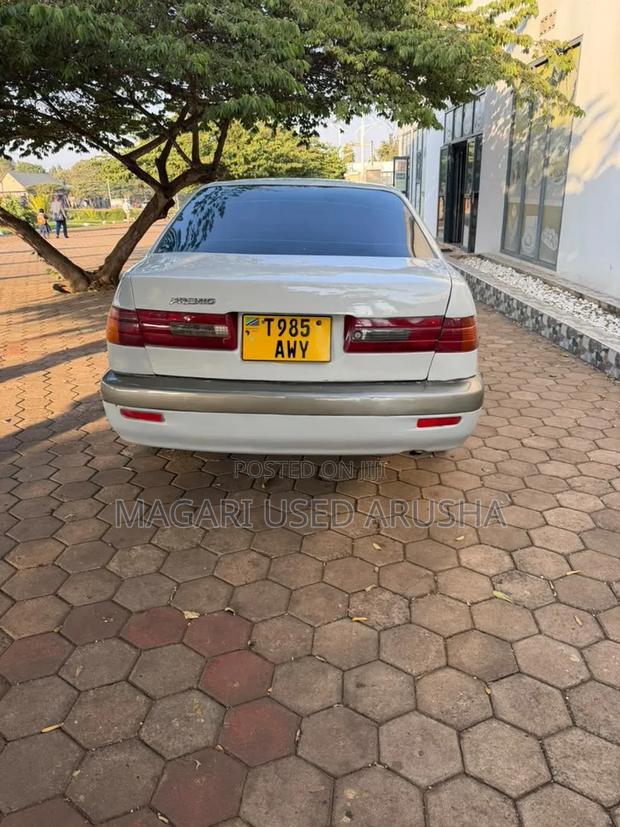 Toyota Corona Premio 2001 Silver