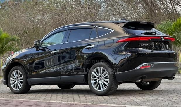 Toyota Harrier 2020 Black