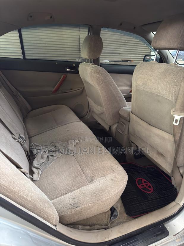 Toyota Premio 2005 Silver
